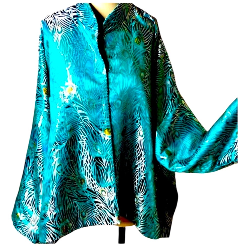 Vintage Rising Phoenix Silk Blouse I 1980s 1990s Teal Peacock Kimono
Style Top L